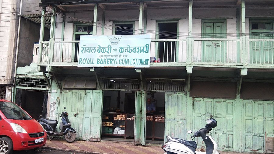 Royal Bakery & Confectionery
